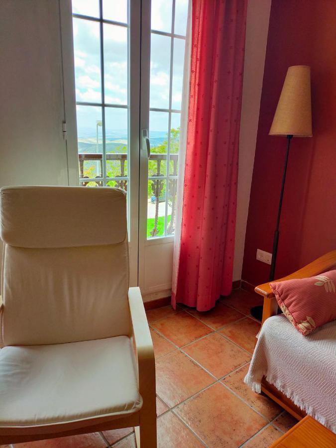 Apartamento Avenida Del Parque Cazorla Eksteriør bilde